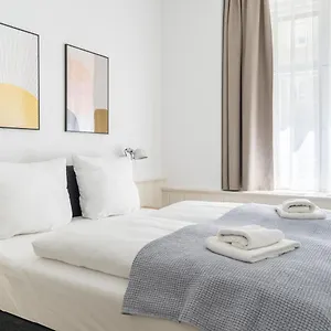 Apartahotel Lottumstrasse 4